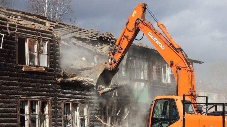 В 2023 году в Иркутске снесли 32 аварийных дома